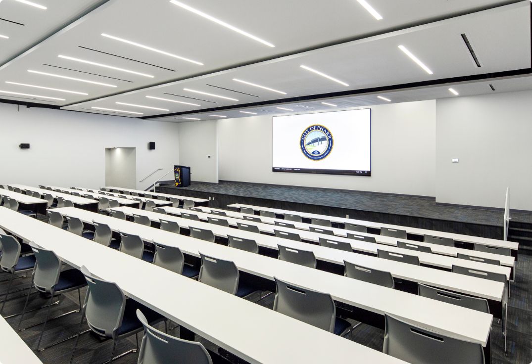 Pharr One Building: Community center in Pharr, Texas. Meeting room